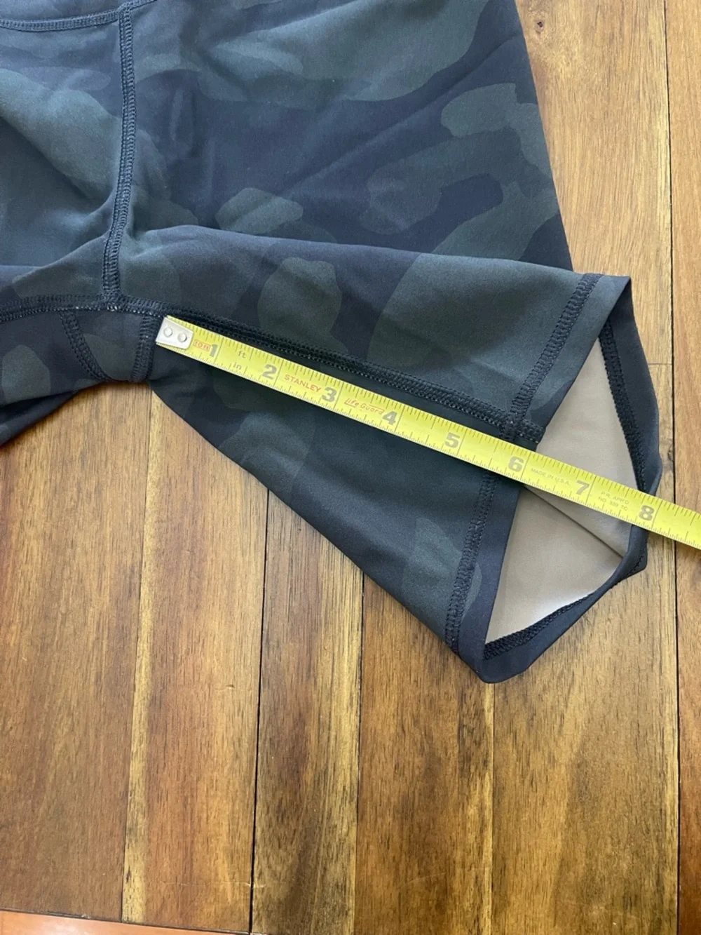 Alo High-Waist Camo Biker Shorts
